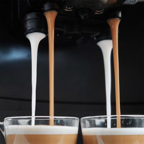 4 synchronized milk cream and espresso pouring unites of Lugano Caffe L'idola Pro Full Automatic Coffee Machine